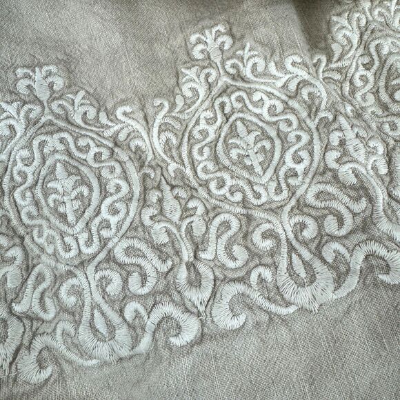 Pottery Barn Deepika Padukone Embroidered Duvet Cover Full/Queen Neutral Multi - Picture 2 of 9